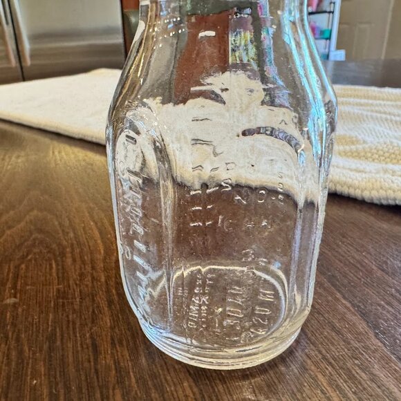 Vintage Evenflo/Pyrex Glass Baby Bottles Set of 2- 4OZ. - Picture 3 of 7